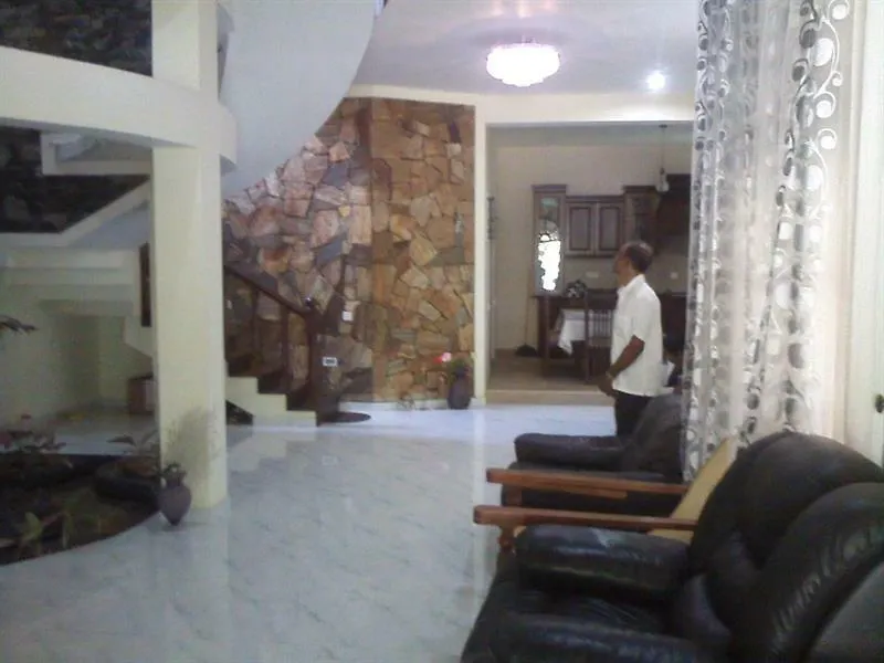 Mango Villa Negombo Bed & Breakfast